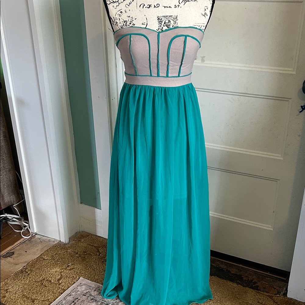 Chic Strapless Teal Dress